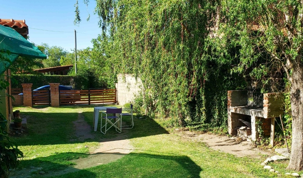 Cabaña en Merlos San Luis para 2 o 3 personas.