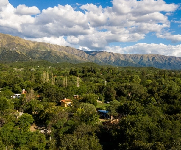 Descubre la Belleza Única de la Costa de los Comechingones: Un Paraíso en San Luis, Argentina.
