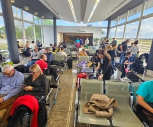 ¡Importante récord! Más de 700 personas eligen el Aeropuerto Valle del Conlara para viajar.
